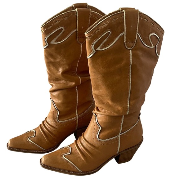 Very Volatile Women's Size 7.5 Western Cowboy Boots Tan Leather Slouch Boho - Picture 1 of 16